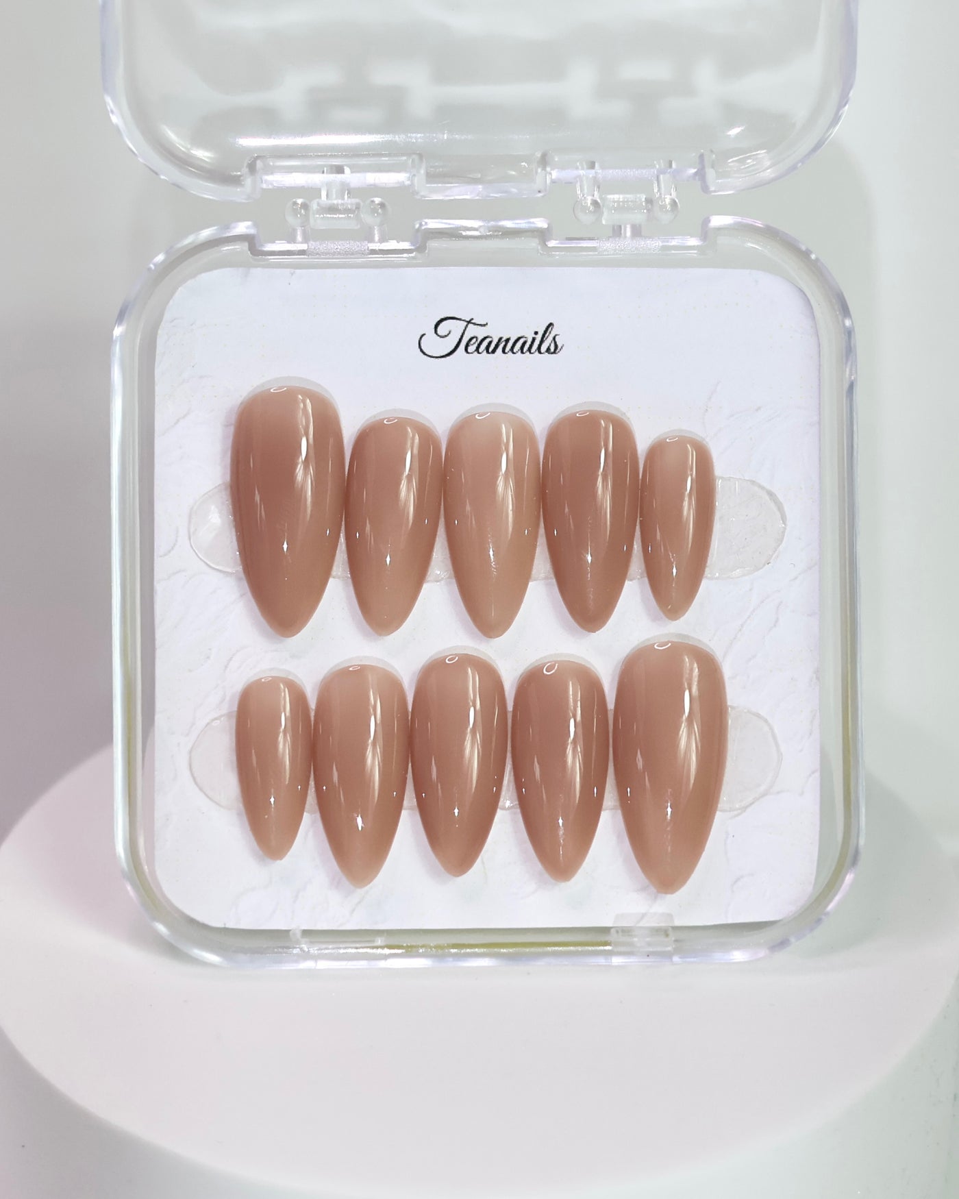 Mocha press-on nails