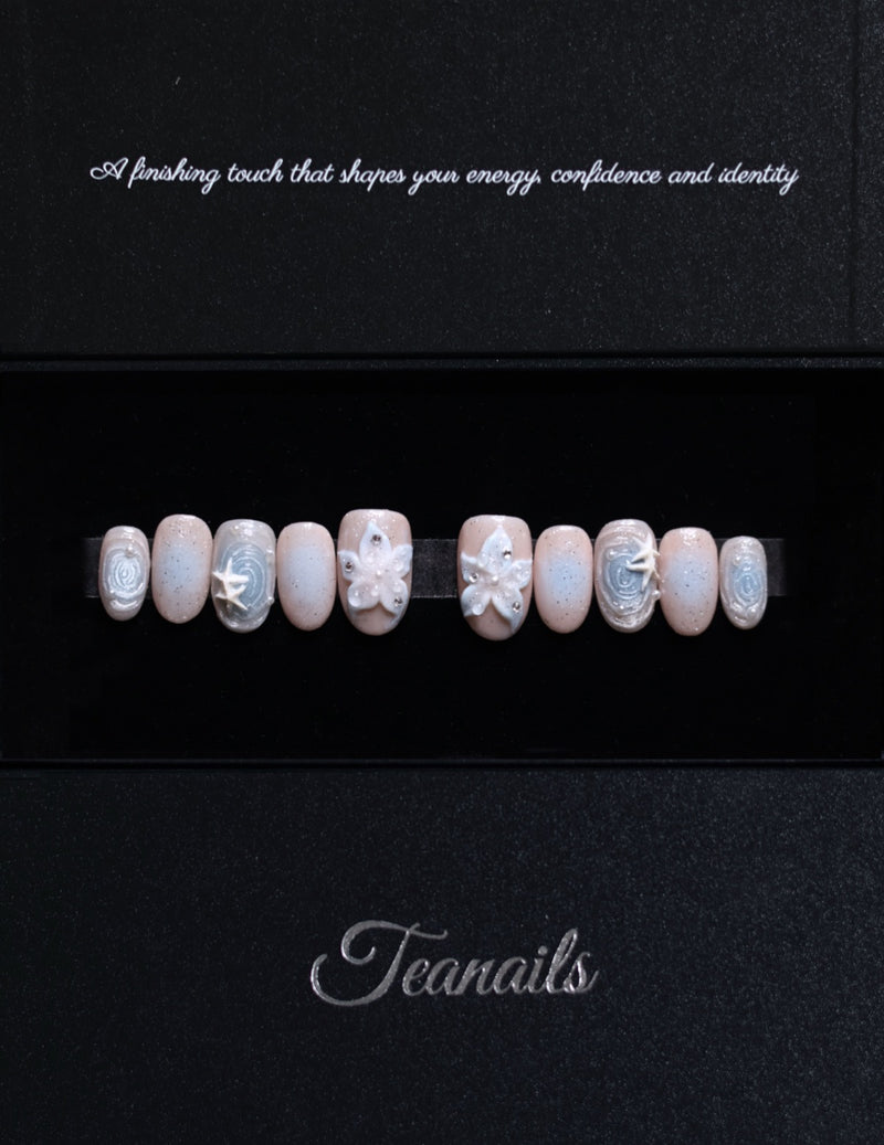 Stardust set in the Teanails box