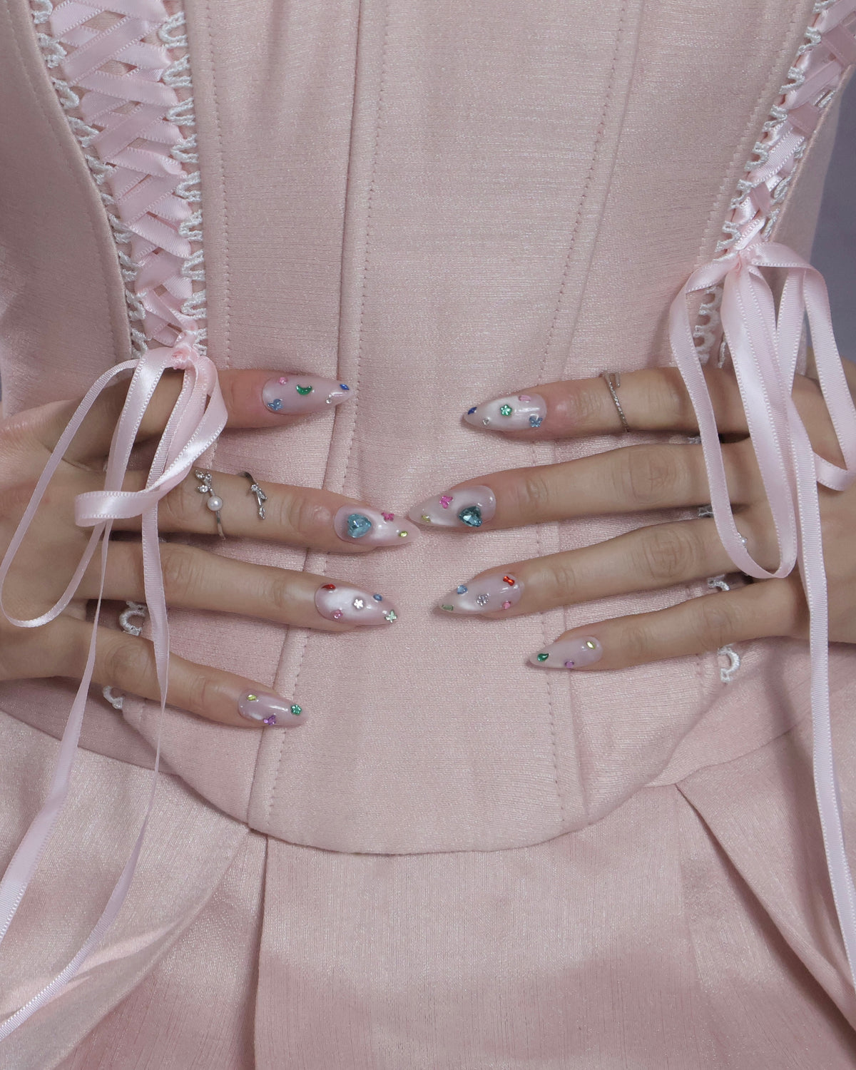 Bedazzle press-on nails