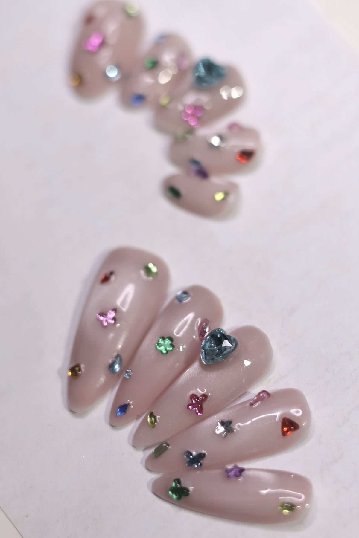 Bedazzle press-on nails