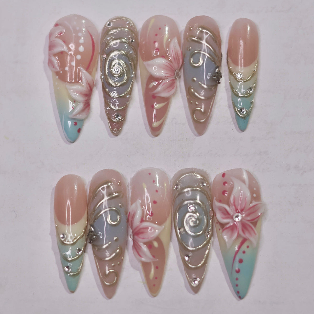 Soft Spring press-on nails